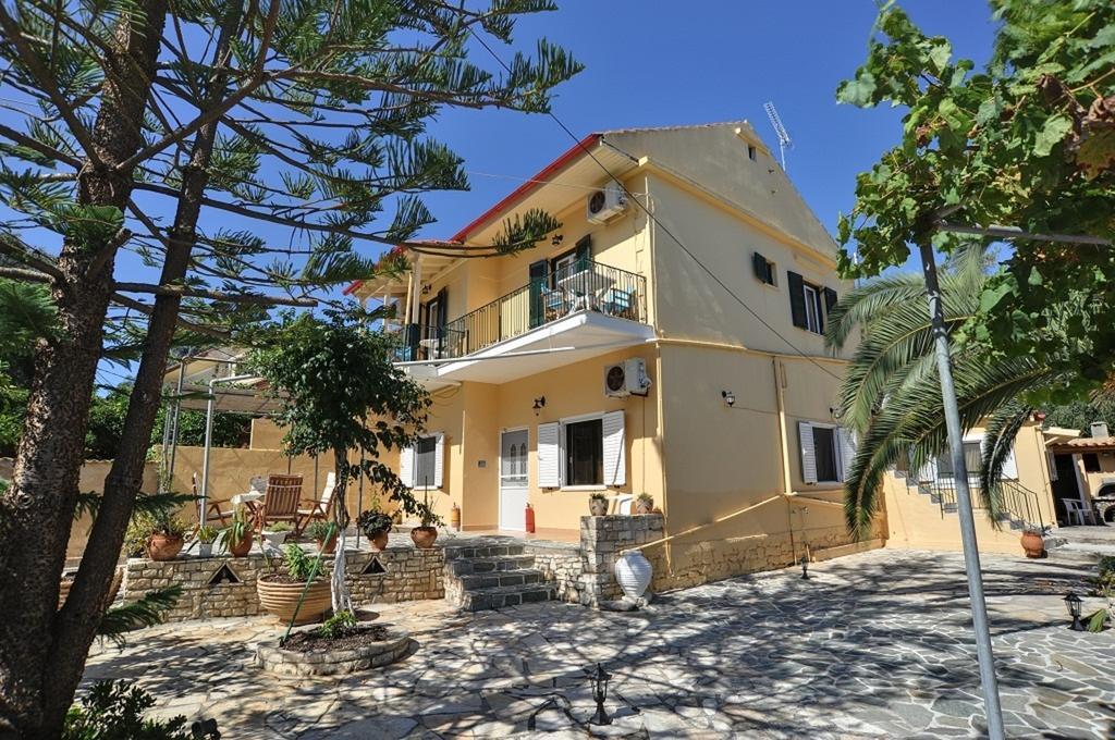 Arthur House Longós Rom bilde